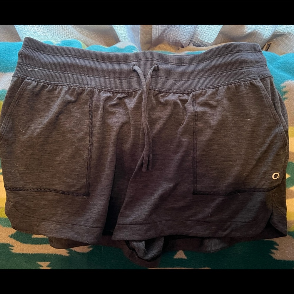 Gapfit brushed tech Jersey shorts - like new, dark gray!